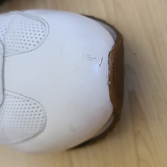 BOSS Perforated White Leather Sneakers Size 8.5 - Picture 5 of 10